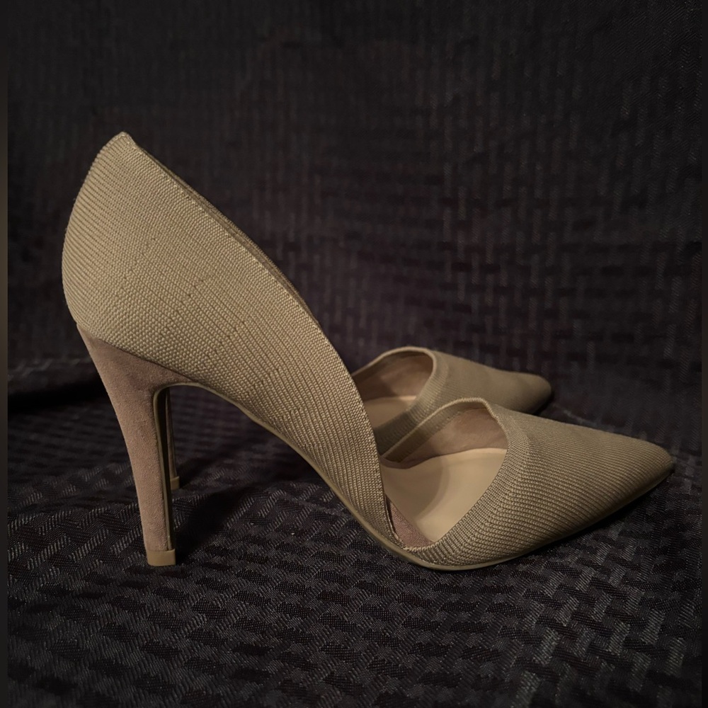 MIA Pointed D'Orsay Flat in Taupe Knit - Picture 4 of 7